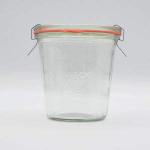 Mini Babà in Vasocottura, immagine neutra, bomboniere per matrimonio, battesimo, cresima, laurea, gadget per eventi aziendali e non. Con etichetta personalizzata, disponibili in molti gusti