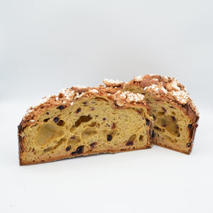 Colomba Pasquale ai Frutti di Bosco artigianale tagliata Pasticceria Gianni Saccone